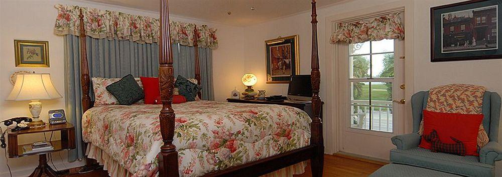 Sabal Palm House Bed And Breakfast Lake Worth Beach Exteriör bild